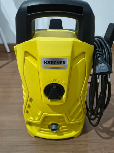 Lavadora de alta pressão Karcher novíssima