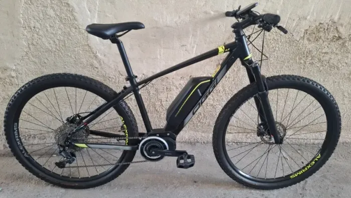 Bicicleta Oggi E-Bike Big Wheel 8.2 Elétrica Assistida