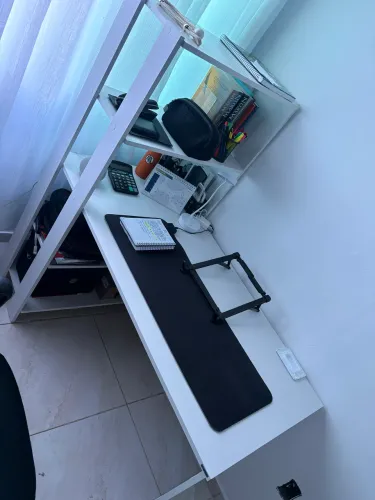 Mesa para Computador Match Artely, 3 Prateleiras