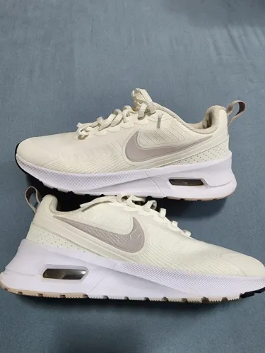 Tênis Nike Air Max Feminino (usado)