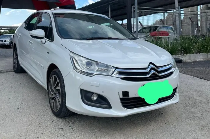 Citroen C4 Lounge Exclusive 1.6 Turbo Flex Aut. 2016