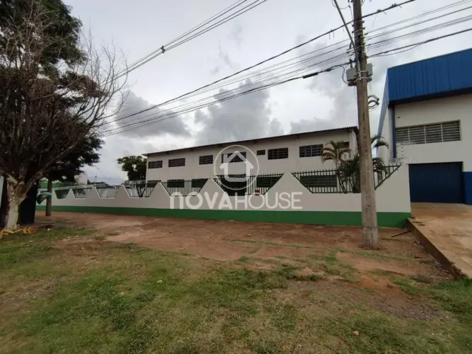 PRÉDIO COMERCIAL A VENDA NA MARECHAL DEODORO!