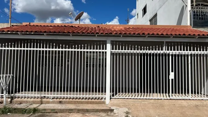 Imóvel para venda possui 135 metros quadrados com 2 quartos em Ceilândia Sul - Brasília -