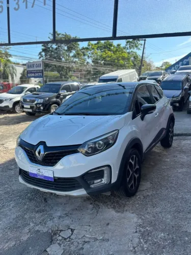 Renault Captur Intense 1.6 16V Flex 5P Aut. 2018 !! RACE CAR !!