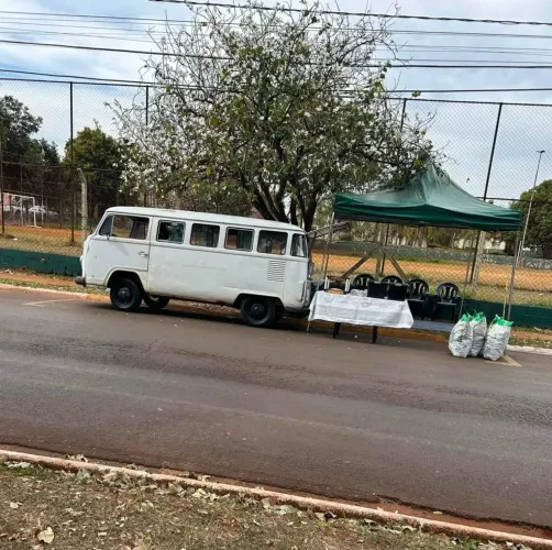 Volkswagen Kombi Standard/ Luxo/ Serie Prata 1997