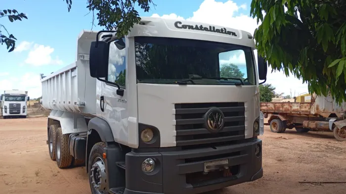 VW 24.250 Caçamba 2010/10
