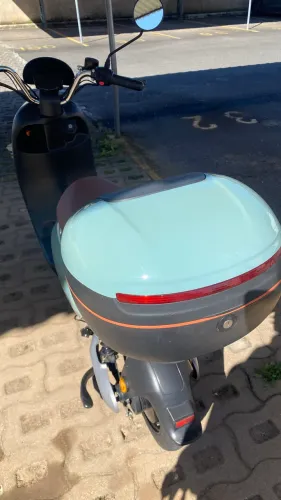 Scooter elétrica