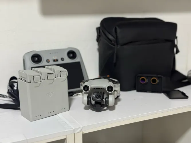 Drone DJI Mini 3 PRO Combo Fly more e bateria PLUS