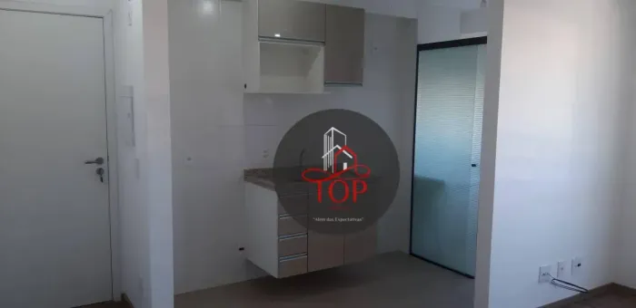Apartamento com 2 quartos para alugar, 47 m² por R$ 2.612/mês - Vila Palmares - Santo Andr