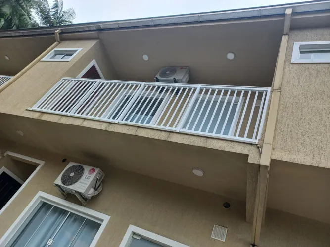 Alugo Apartamento em Pirabeiraba