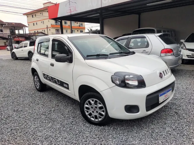 Fiat Uno Vivace Celeb. 1.0 EVO F. Flex 8V 3P 2016