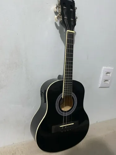 Cavaquinho elétrico novo