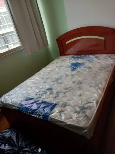 Cama de casal gavetoes colchao novo de alta qualidade ortopedico novo, nenhuma mancha, ___