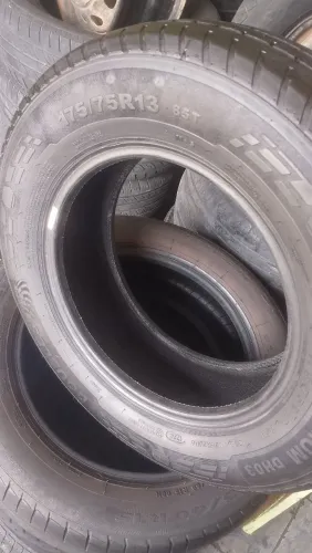 Aros. 13" 14" 15" e dentre outros. 