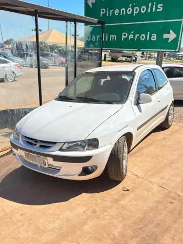 Chevrolet Celta 1.0/super/n.piq.1.0 MPFI VHC 8V 3P 2002