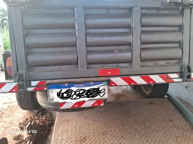 Carretinha tipo reboque
