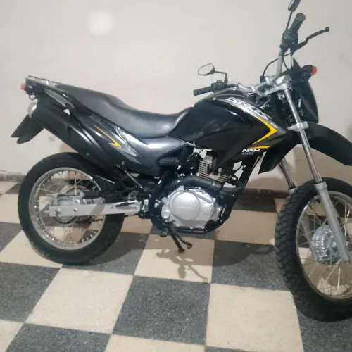 Vendo ou troco em moto de menor valor