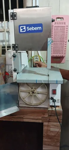 Maquina serra para acougue