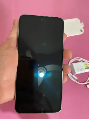 Smartphone galaxi A56 258g