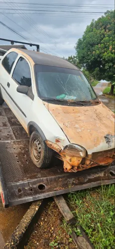 Chevrolet Corsa GL 1.6 MPFI / 1.4 EFI 2P E 4P 1999