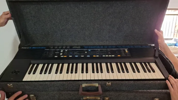Teclado Arranjador Roland E-30