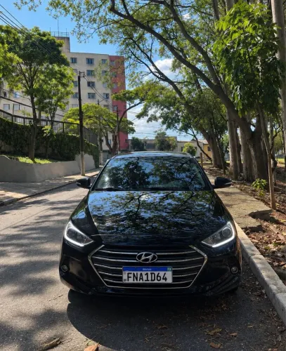 Hyundai Elantra 2.0 16V Flex Aut. 2018