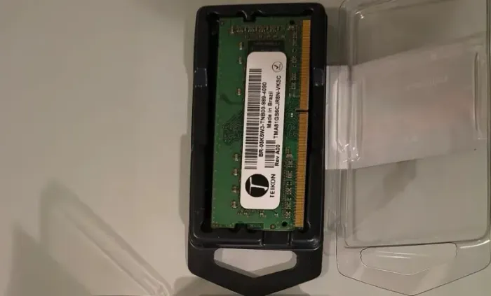 Memória Teikon pente de 8G TMA81GS6CJR8N-VKSC DDR4 Notebook 2666MHZ