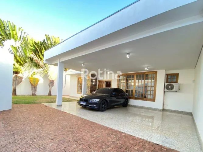 Casa à venda, 3 quartos, Jardim Karaíba - Uberlândia/MG - Rotina Imobiliária