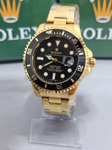 Relógio Rolex Submariner Dourado 