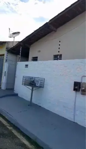 Kitnet para aluguel no centro de Salinópolis PA.