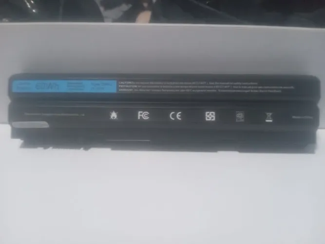 Bateria nova para notebook Dell T54FJ 60wh 11,1V