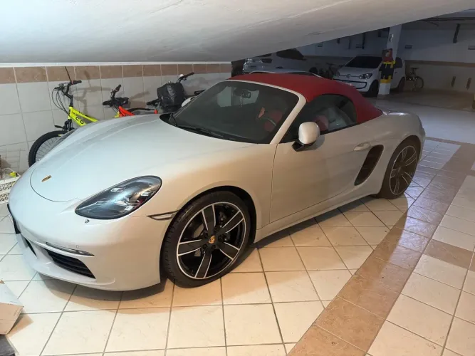 Porsche 718 Boxster 2.0 300cv 2024