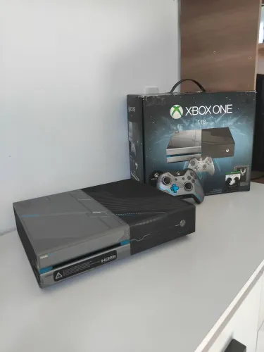 Xbox one edição Halo5!! Parcela até 12x 