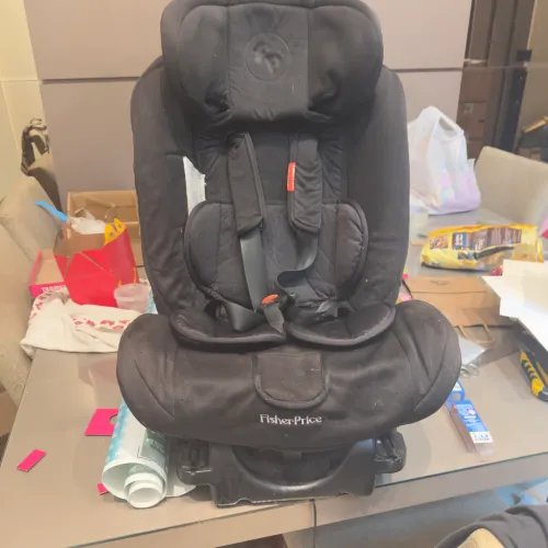 Cadeirinha para carro com isofix