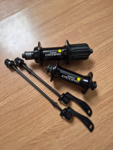 Cubos Shimano Deore M590 32F novos