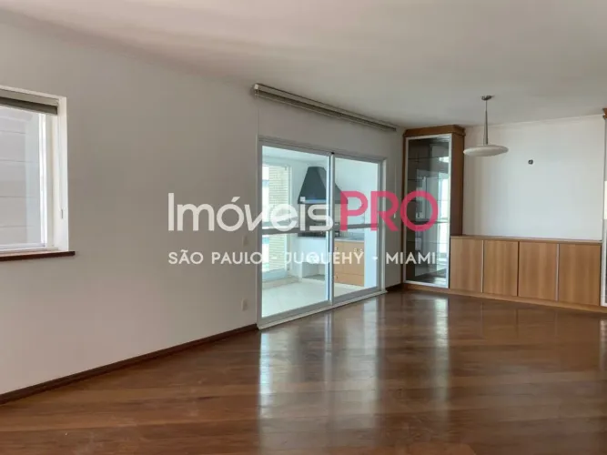 Apartamento para alugar no Campo Belo