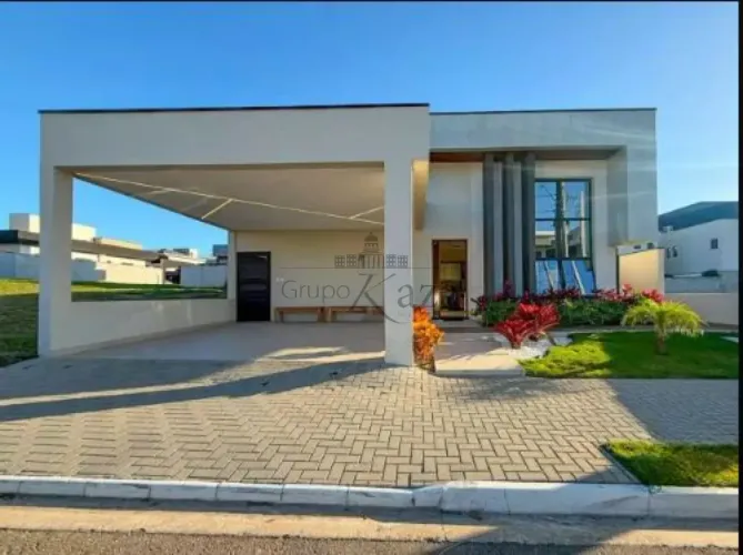 Casa em Condomínio - Loteamento Floresta - Reserva Aruanã - São José dos Campos - 3 Dormit