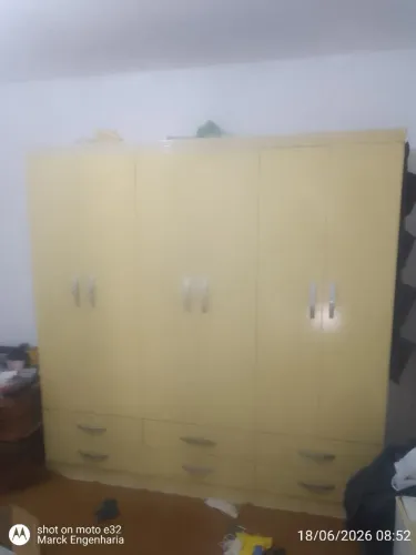 Guarda roupa de casal com 6 portas e 6 gavetas