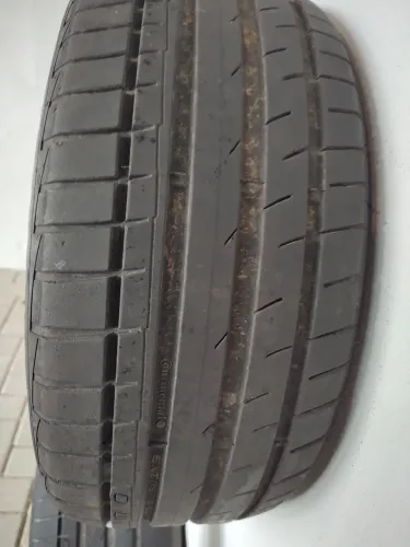 2 Pneus aro 17 215/50 Continental