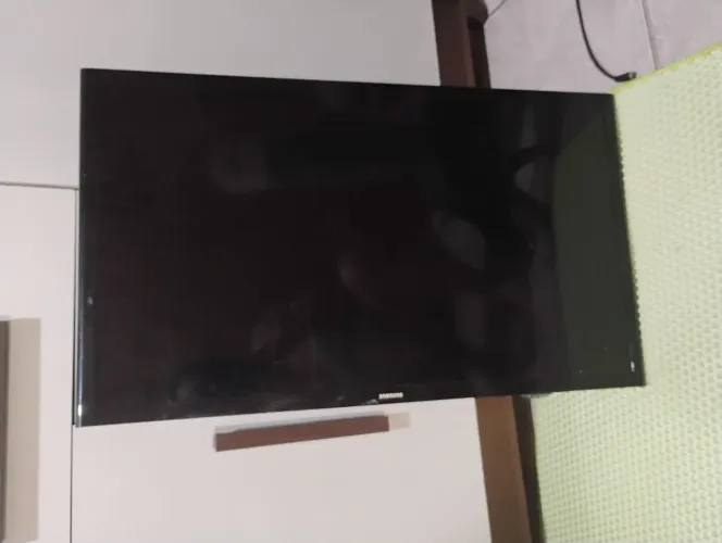 Tv Samsung 32 com defeito 
