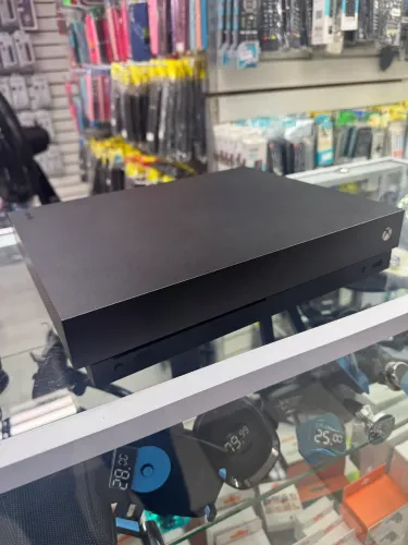 Xbox One X