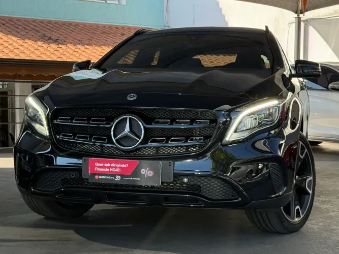 Mercedes-Benz GLA-200 GLA 200 Night 1.6. TB 16V Flex Aut. 2019
