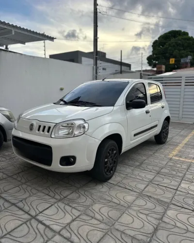 Fiat Uno Vivace/rua 1.0 EVO Fire Flex 8V 5P 2013