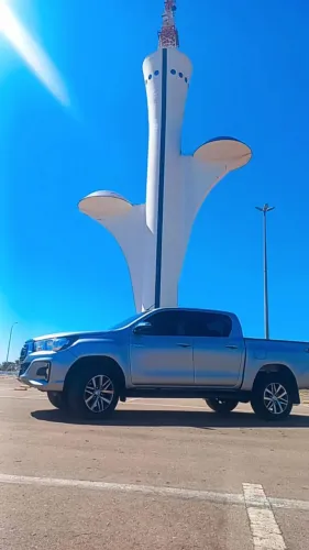 Toyota Hilux CD SRV 4X4 2.8 TDI Diesel Aut. 2019