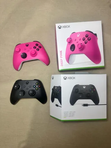 CONTROLES XBOX em perfeito estado 