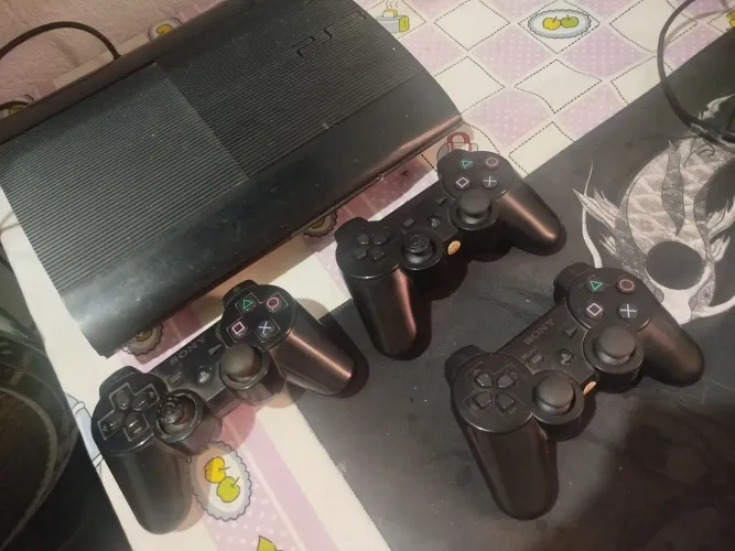 vendo PS3 super slim desbloqueado
