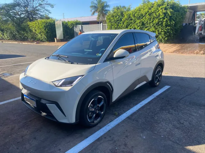BYD Dolphin Mini (Elétrico) 2025
