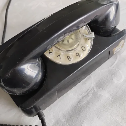 Telefone antigo modelo tijolo 