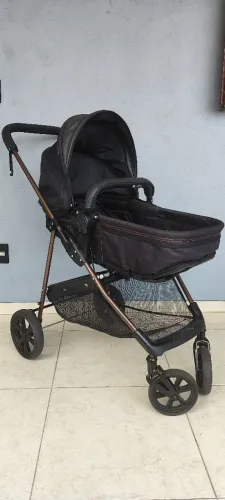 Carrinho de bebê