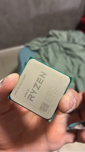 Ryzen 3 3200g